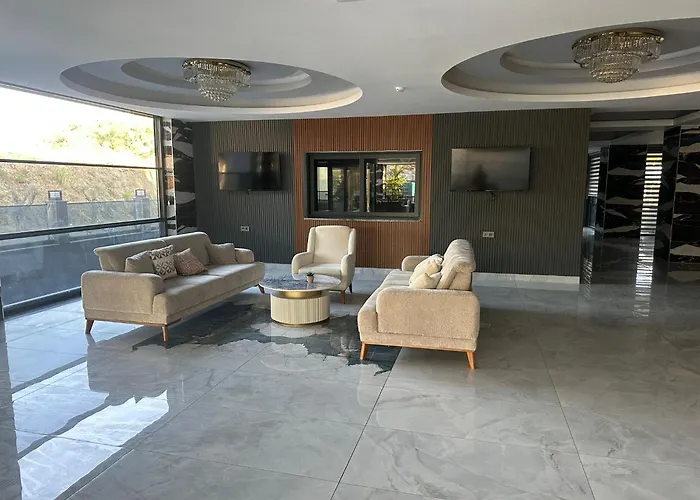 Club Robin Hood ألانيا