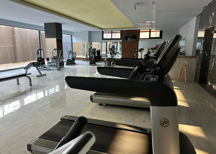 Club Robin Hood فندق