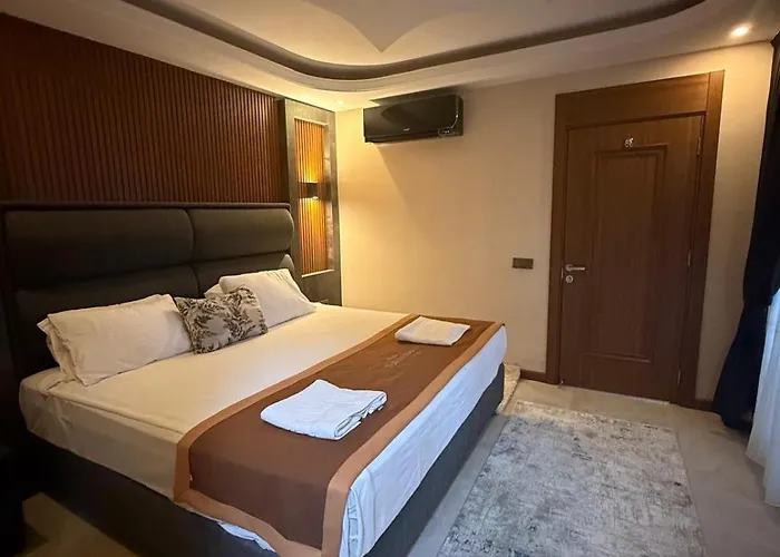 Club Robin Hood 4* ألانيا