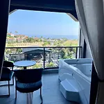 Ξενοδοχείο Club Robin Hood 4*