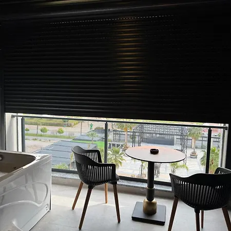 Club Robin Hood 호텔