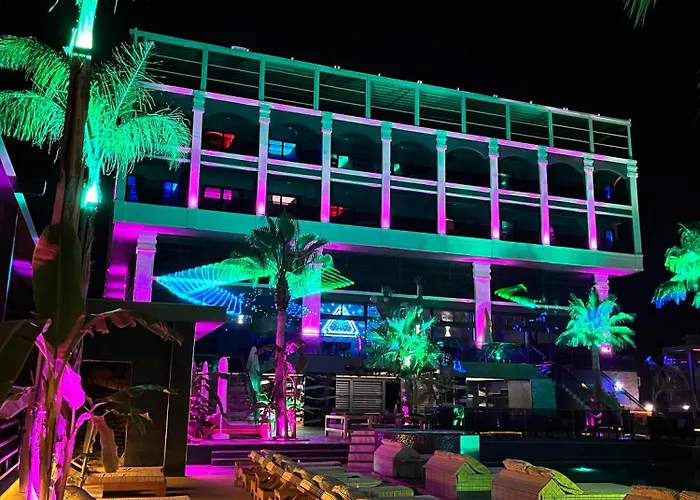 Club Robin Hood 4* Alanya