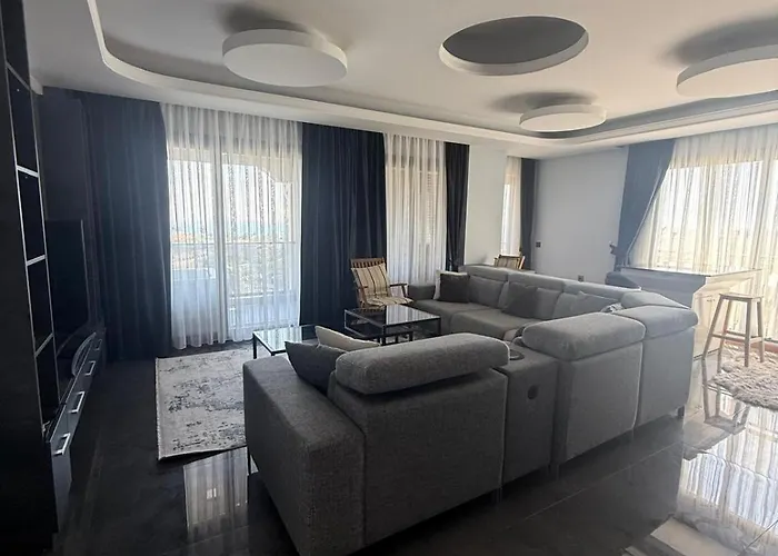 Club Robin Hood Szálloda 4*