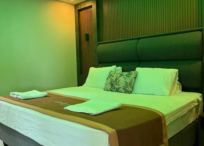 Club Robin Hood Szálloda 4*