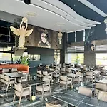 Club Robin Hood אלאניה